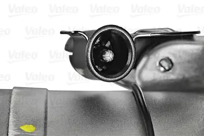 VALEO 813323 Klıma Kompresor Focus 04>11 2.5 St Kuga, C30 06>12  C70 Iı 06>09  S40 Iı 06>12  V50 04>10  1.6 -2.4  