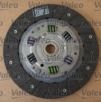 VALEO 826563 Debriyaj Seti Laguna2 1.6 16v 01 Kangoo 1.6 16v 08 8200124768 8200170110 8200263297 8200365627 8200046102 7701476327 7711135439 7701473648 8200855816S6 8200046102S6