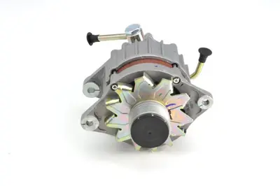 BOSCH F 002 G10 862 Alternator 