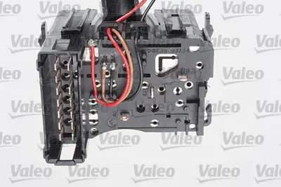 VALEO 251591 Far Korna Kolu Master Iı 2.5 Dcı 06 2556000QAF 7701057613