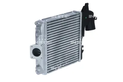 NRF 30455 Toyota Hilux 2.5d 05-Intercooler / Charger 179400L060