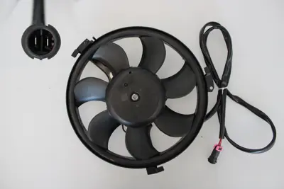 DEYE DY8152 Fan Motoru A4 A6 A8 Cabrıolet Passat 80w 280mm (Kablolu) 8D0959455B