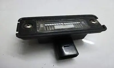 GKL 294447 Plaka Lambası Ledlı Sağ / Sol Golf Iv Bora 98>06 Polo 00>10 GM 1J6943021 LED